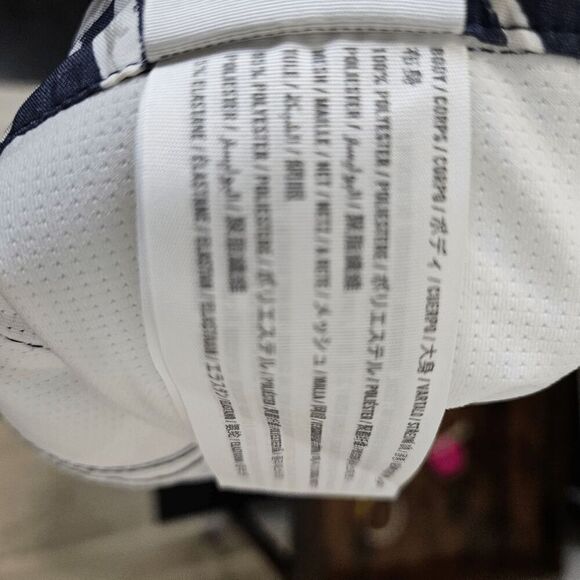 Abercrombie & Fitch Stretch Swim Stretch Trunks Mens Blue and White Foiliage Siz - Picture 5 of 5